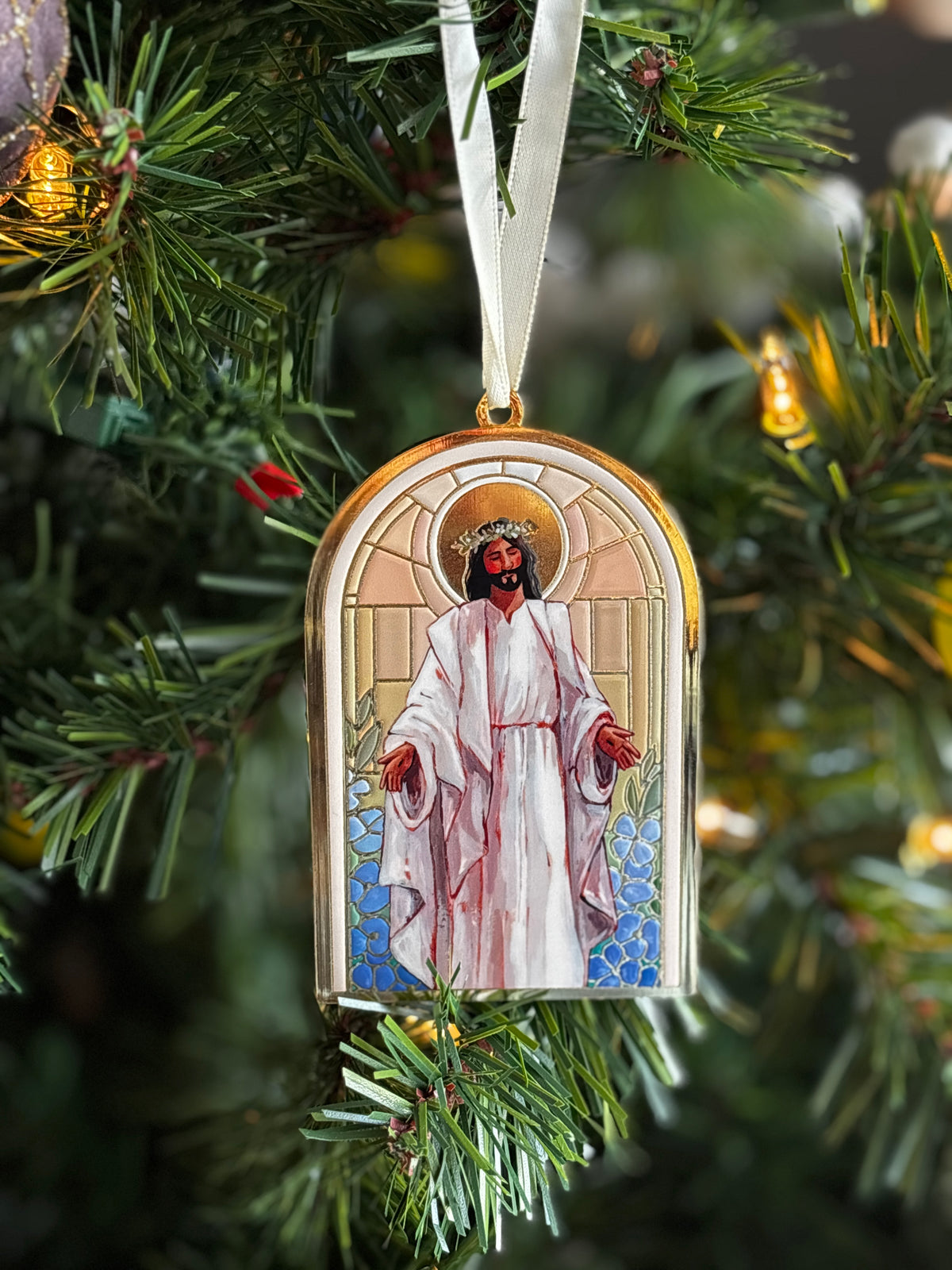'Beautiful Savior' Gold Enamel Ornament