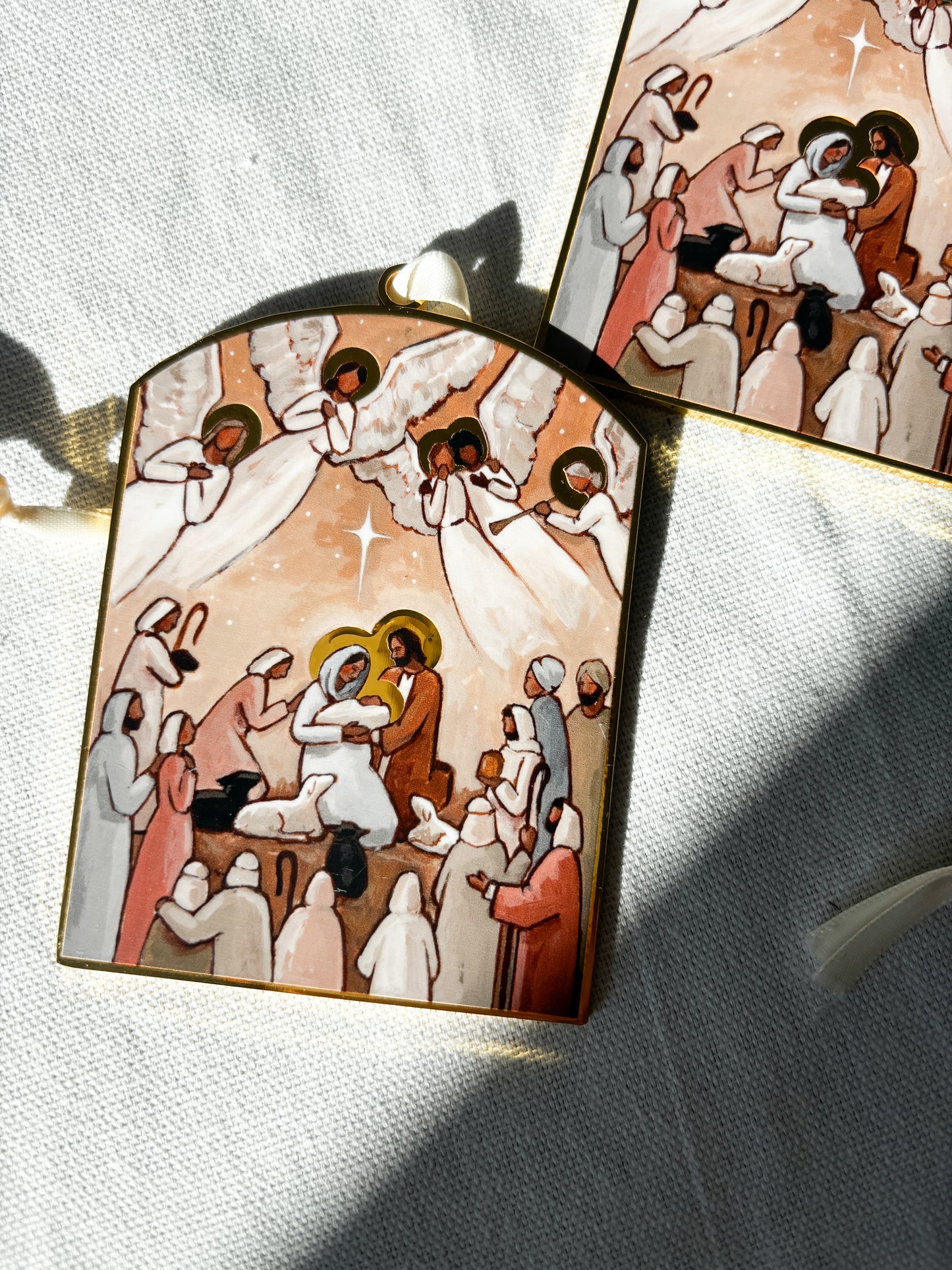 'Joy To The World!' Gold Enamel Ornament